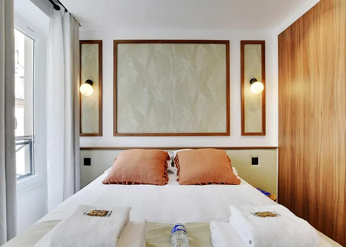 Pelican - Louvre Appartement