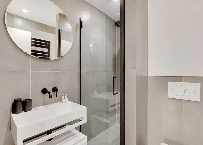 Pelican - Louvre Lejlighed *