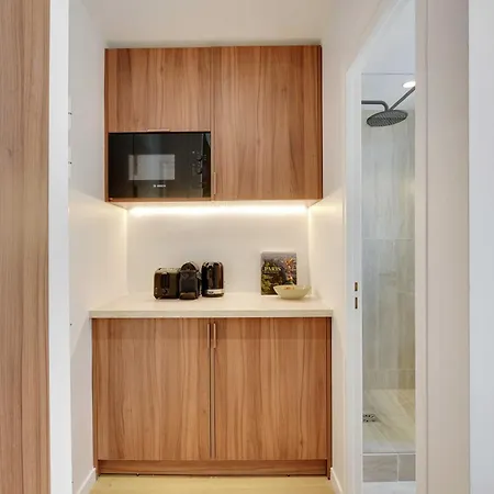 Pelican - Louvre Appartement